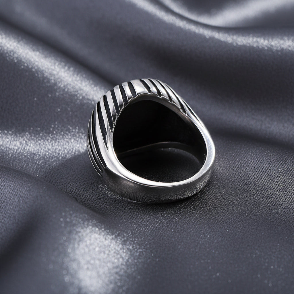 Cross Retro Punk Ring