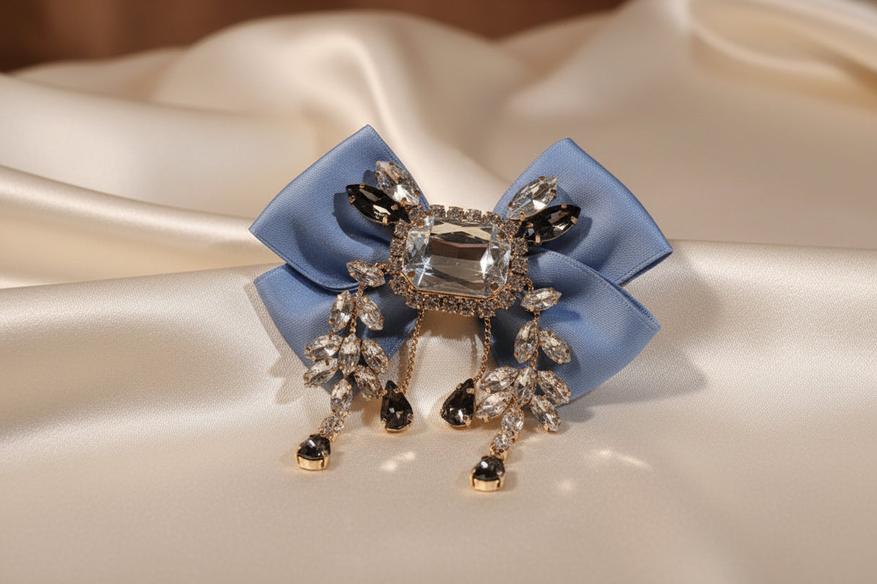 Shirt Collar Bowtie Rhinestone Brooch