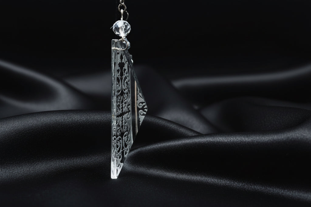 ⚜️Baroque Lace Glass Baguette Earrings