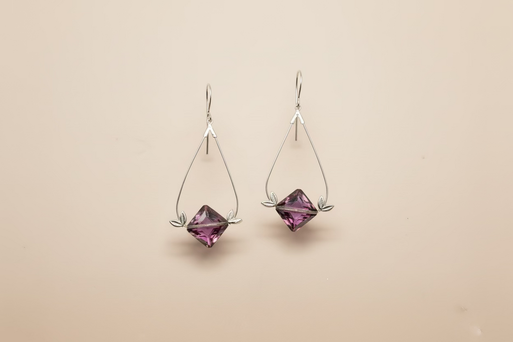 Chroma Earrings 🐝