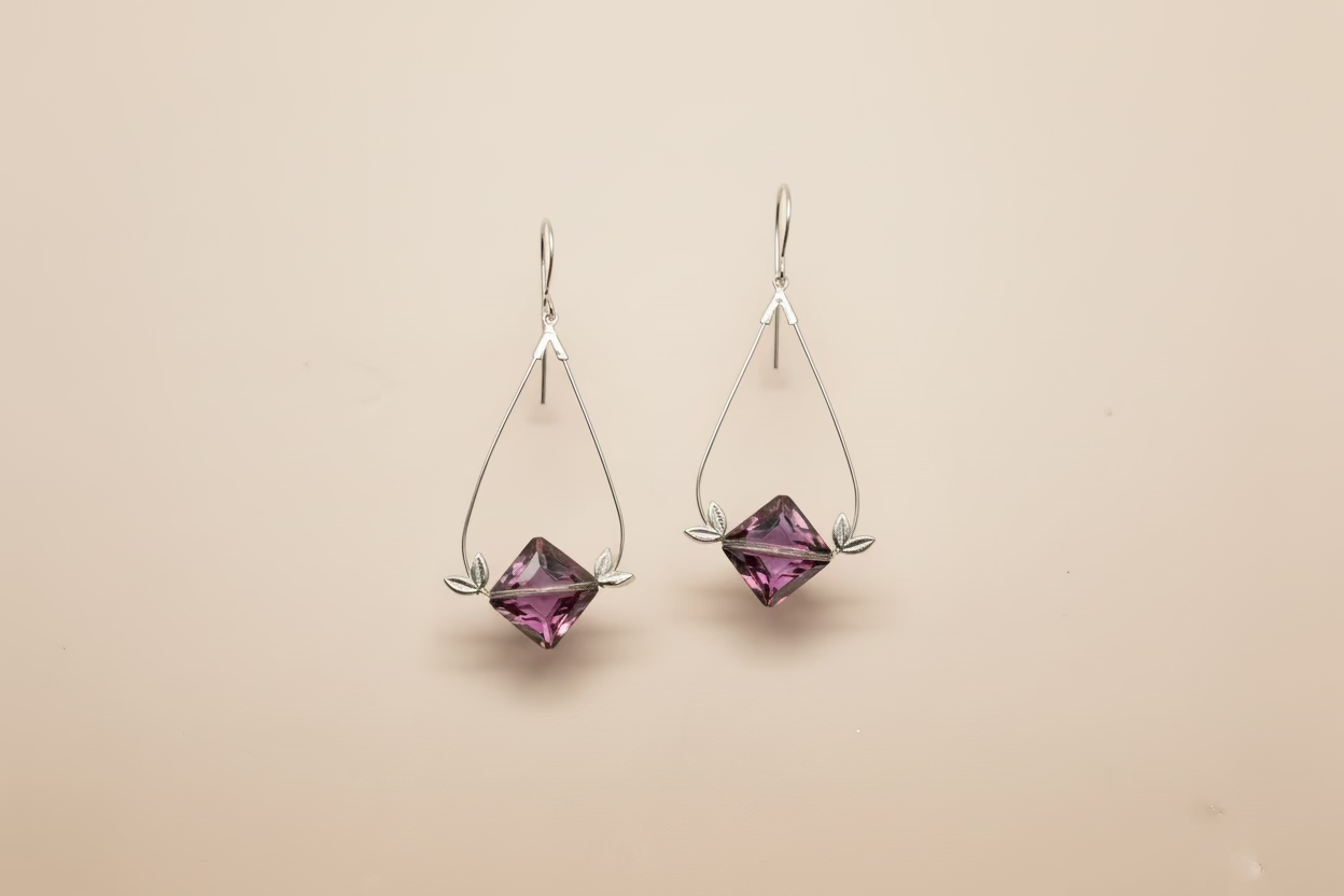 Chroma Earrings 🐝