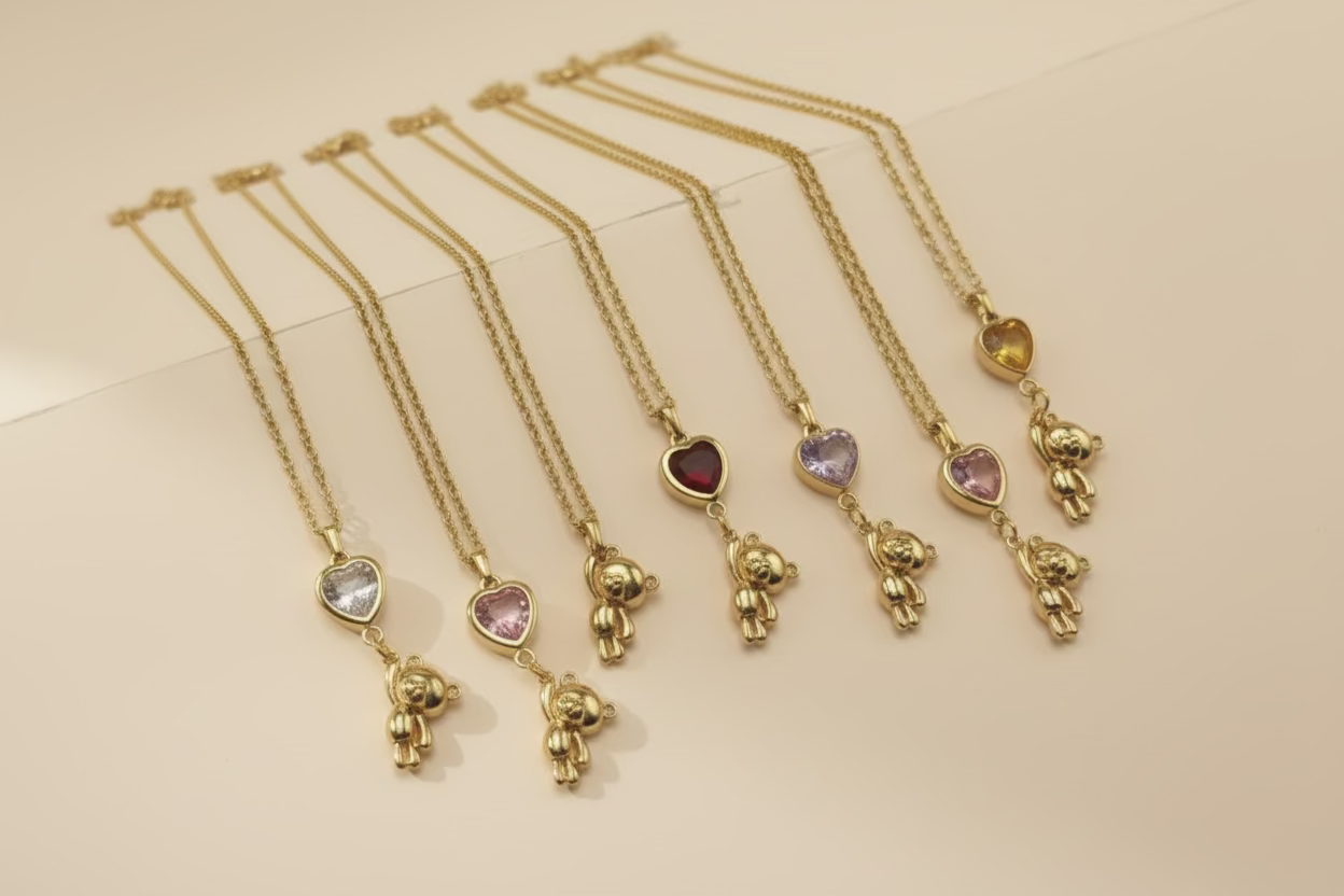 Hope Floats Pendant 🐝