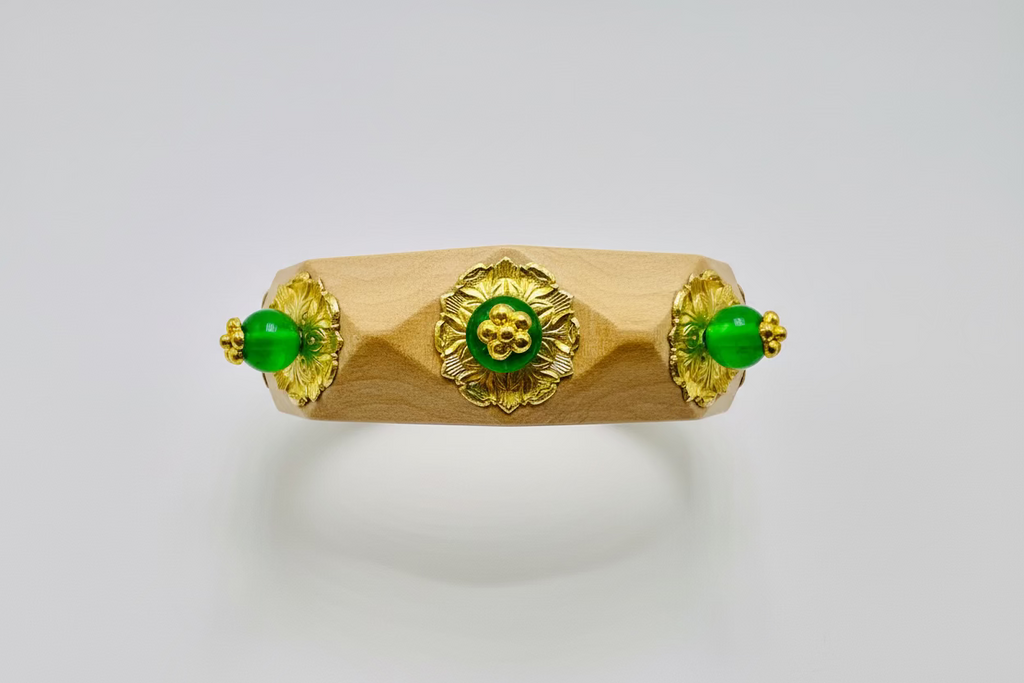 ⚜️Baroque Medallion Bangle Bracelet