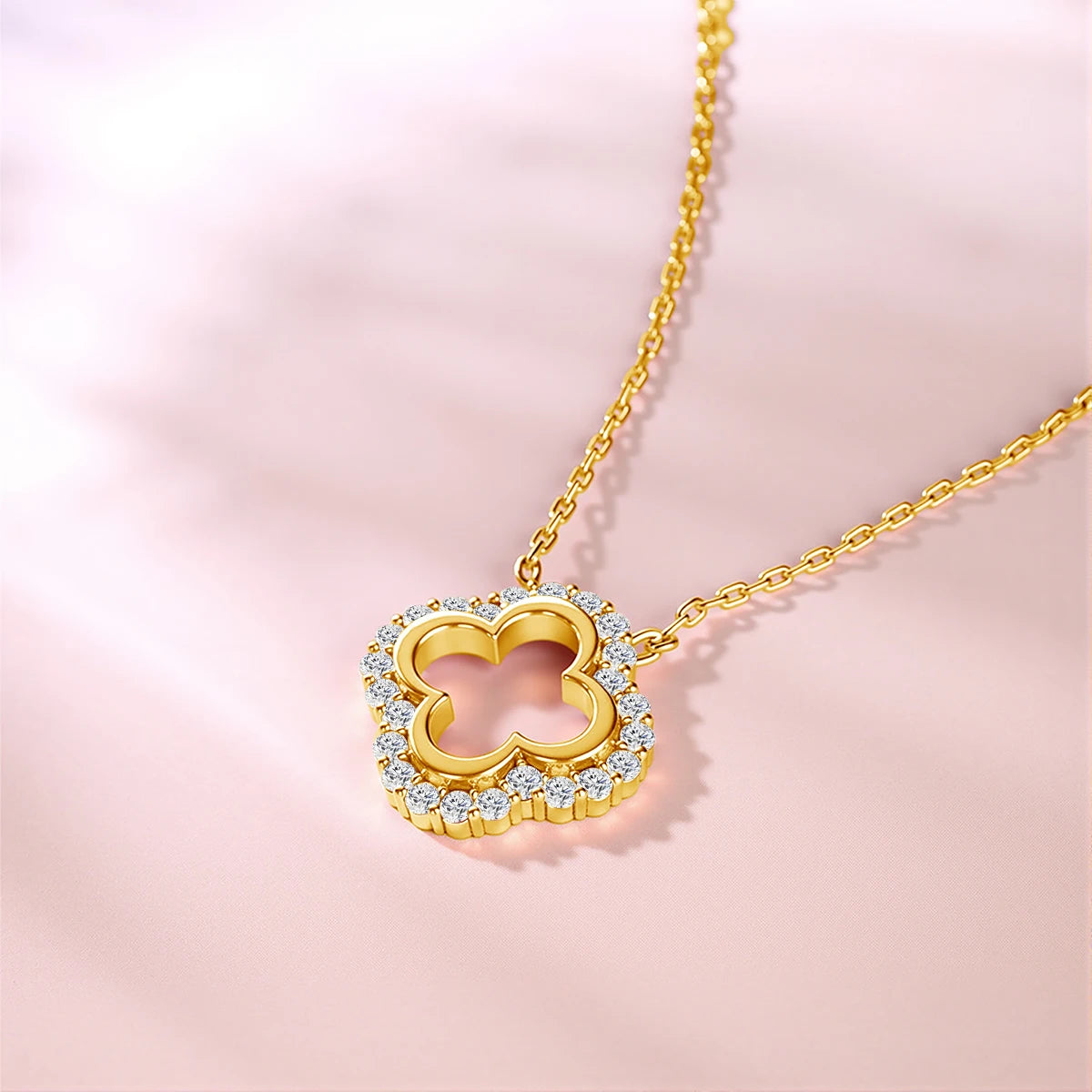 Four Leaf Clover Moissanite Pendant Necklace
