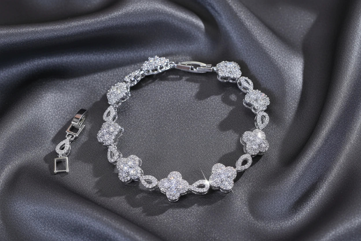 Flower Link Chain Bracelet