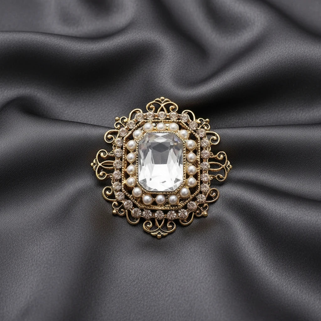 Vintage Rhinestone Brooch