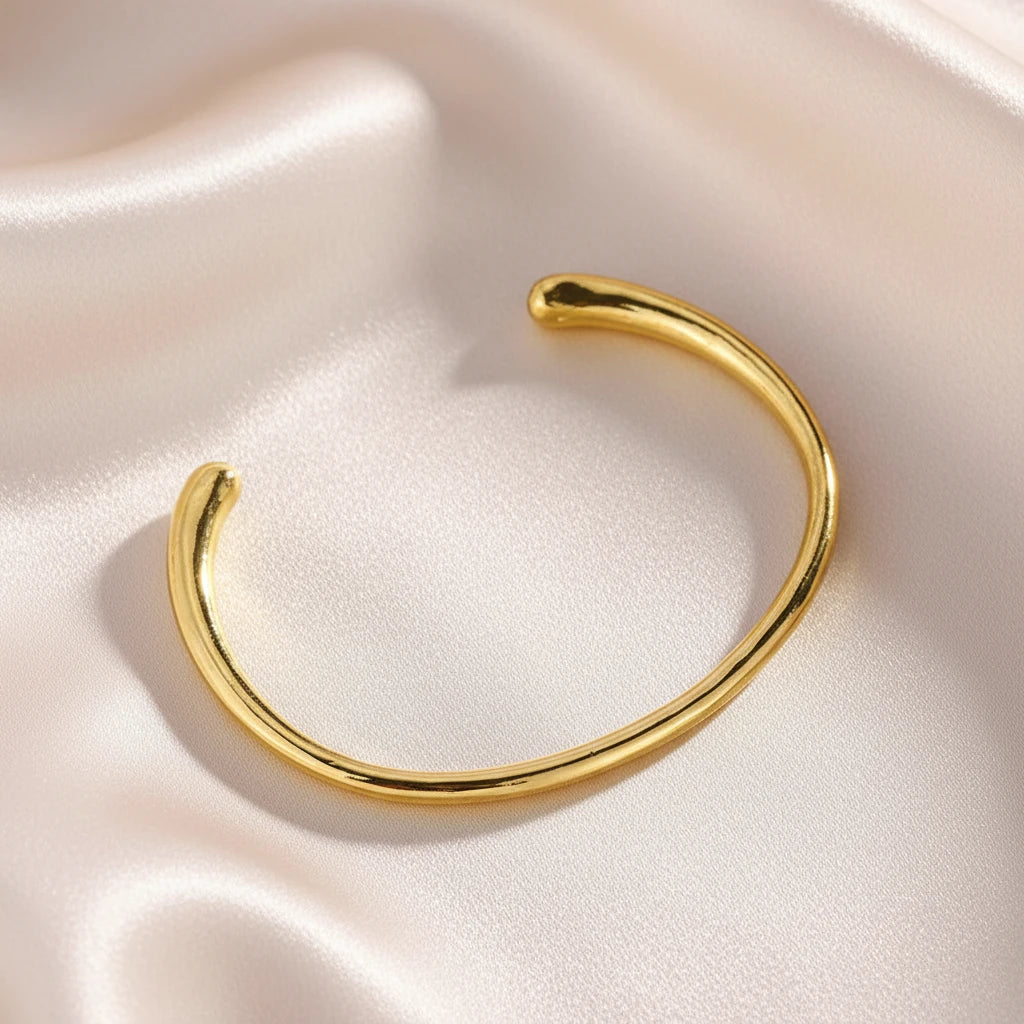 Inlaid Water Droplets Stainless Steel Open Bracelet