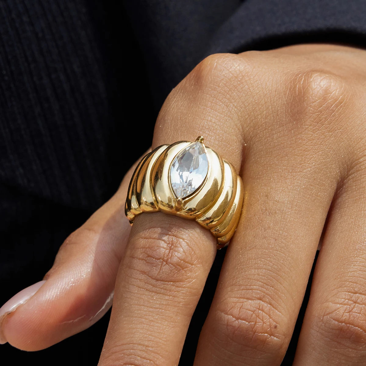 Ribbed Zirconia Ring