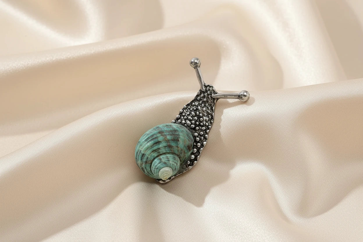 Snail Rhinestone Inlaid Brooch