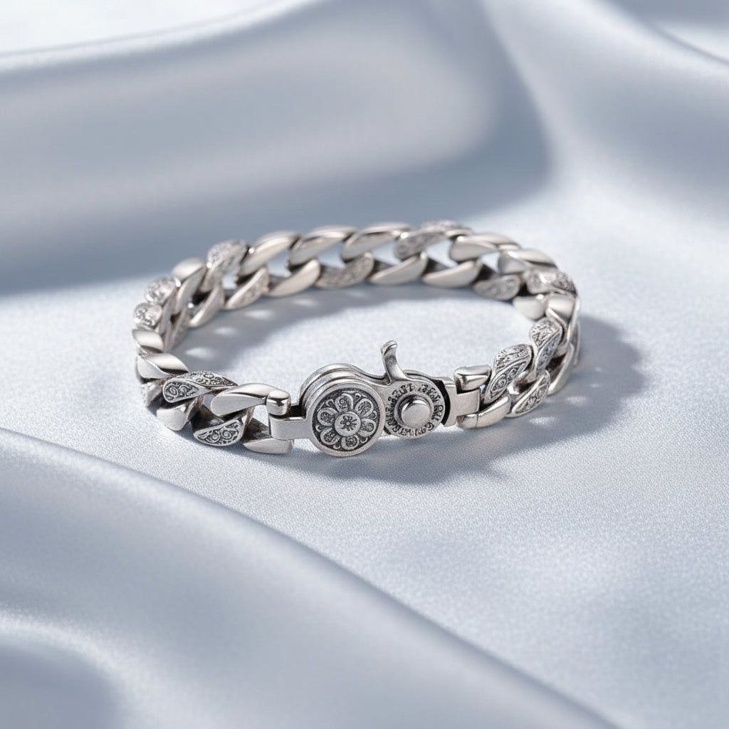 Mantra Rotatable Retro Bracelet