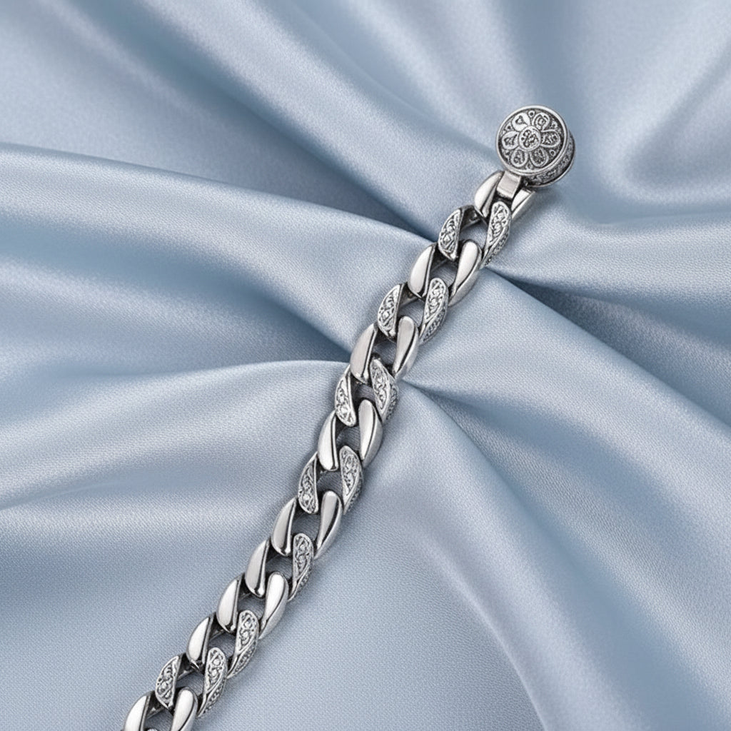 Mantra Rotatable Retro Bracelet